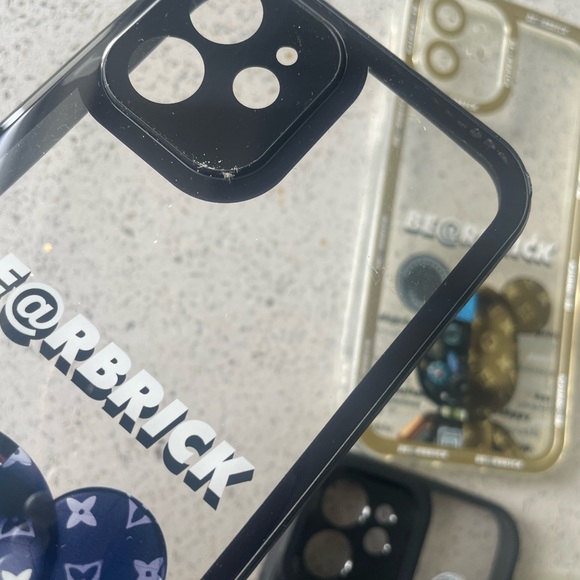 iPhone 12 cases - Picture 4 of 5